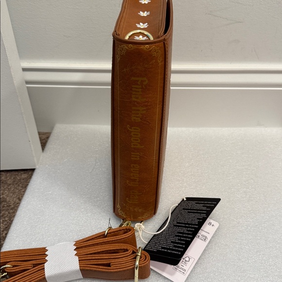 Loungefly Disney Winnie the Pooh vintage figural book crossbody bag NWT - Picture 5 of 5